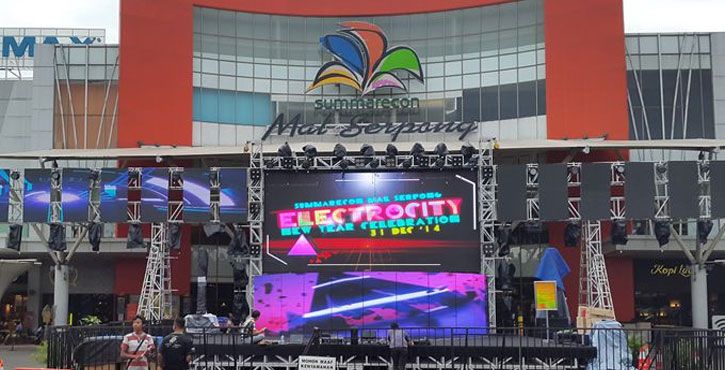 outdoor p5 led displays