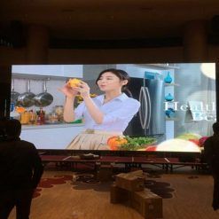2 video wall advertising